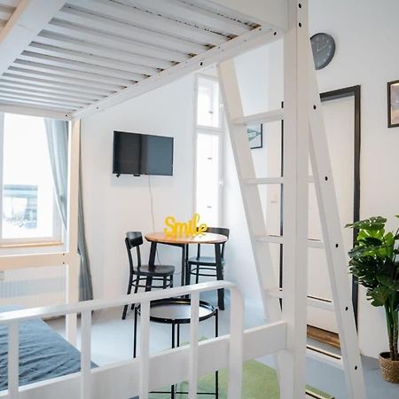 Shabby Chic Plus Self Checkin Plus Free Street Parking Berlin Exterior photo